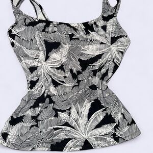 Tropical Black and White Leaf Print Tankini Top